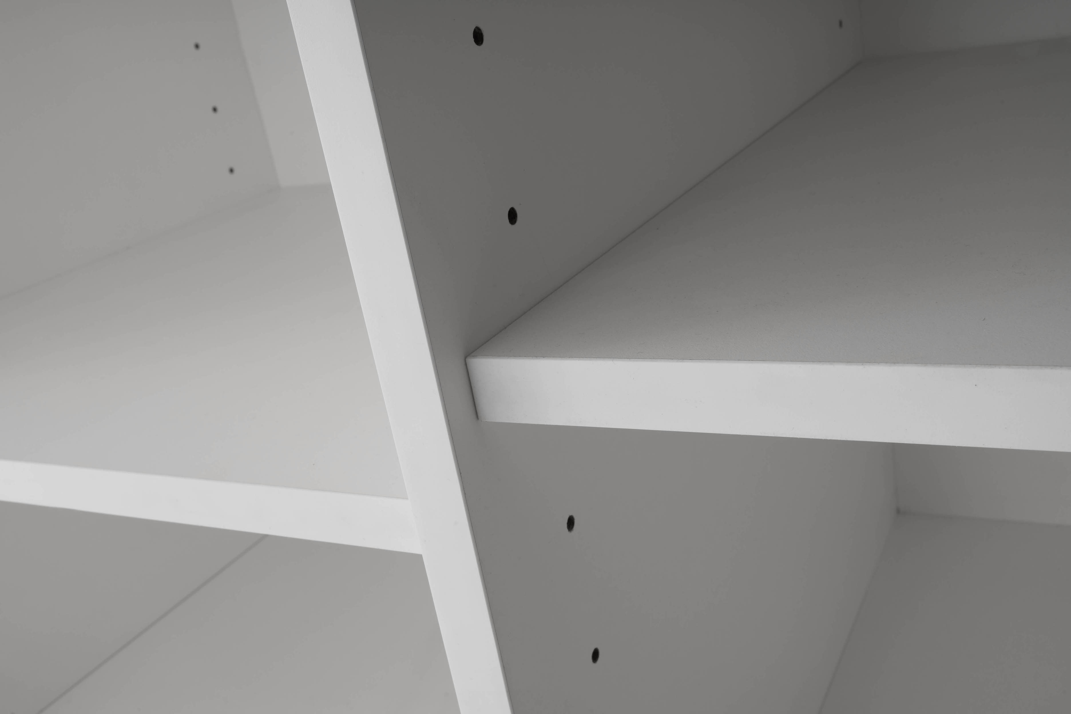 Box_L29_Alpino_White_L31_Dark_Grey_detail_2.jpg