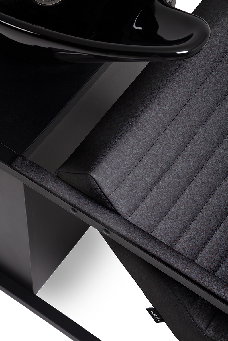 Brom_Black_Linum_TN83_Shale_L31_Dark_Grey_detail_2.png